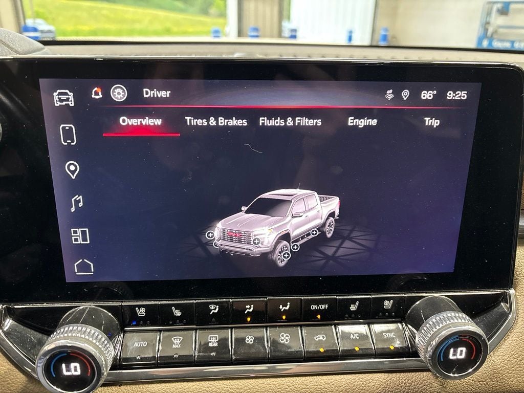 2024 GMC Canyon Denali - Photo 42