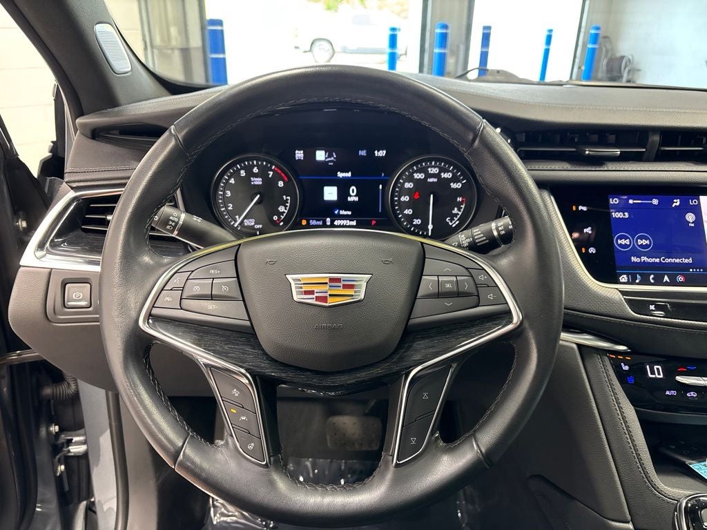 2022 Cadillac XT5 Premium Luxury