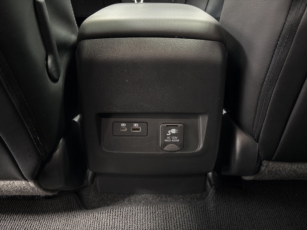 2024 Nissan Frontier SL