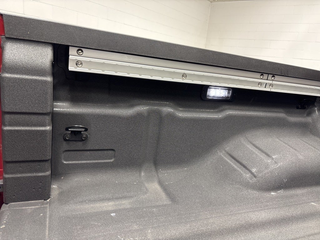 2024 Nissan Frontier SL