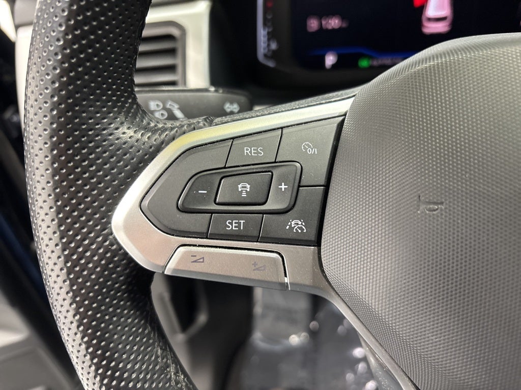 2021 Volkswagen Atlas Cross Sport 3.6L V6 SEL Premium R-Line