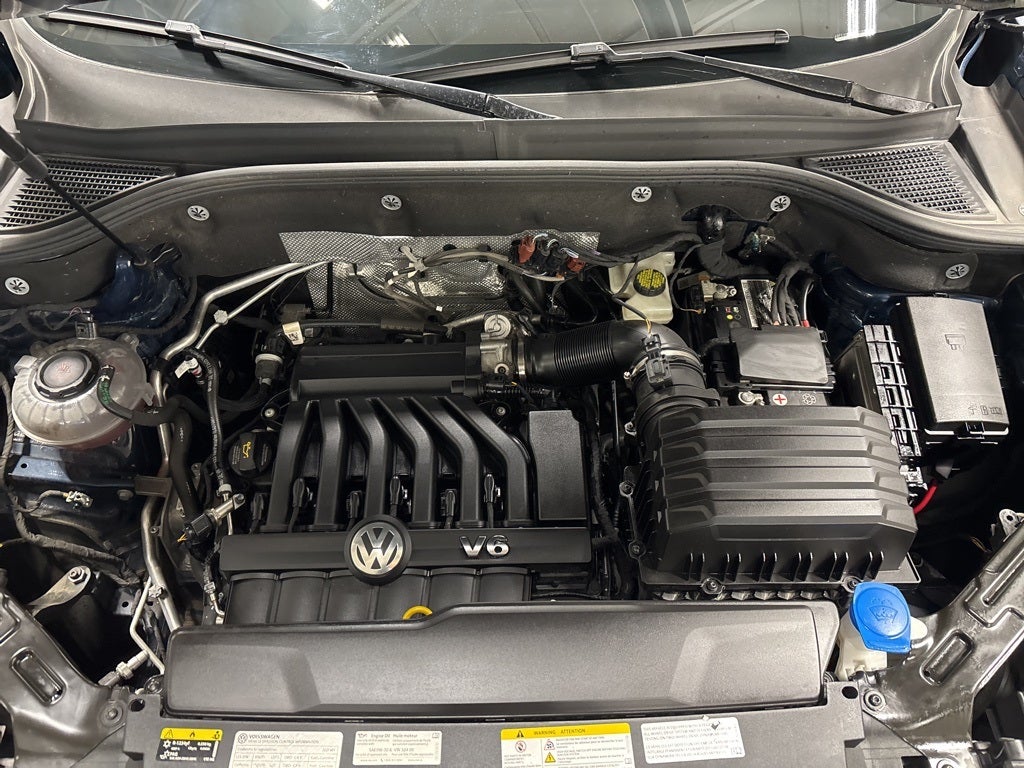 2021 Volkswagen Atlas Cross Sport 3.6L V6 SEL Premium R-Line