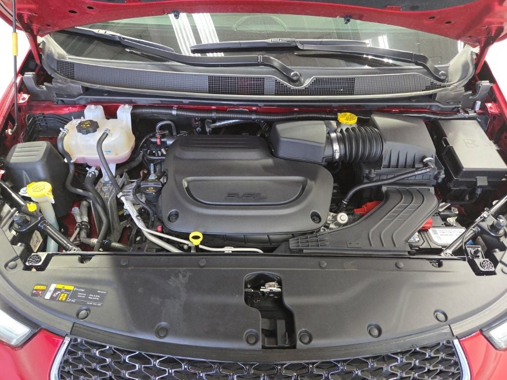 2025 Chrysler Pacifica Select