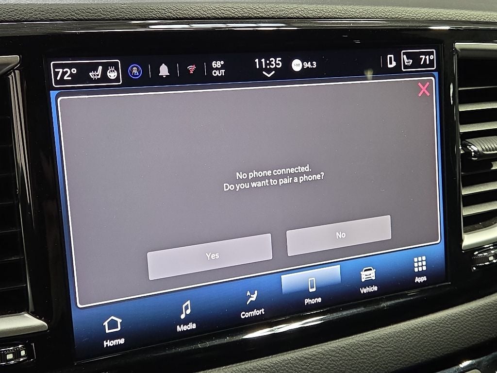 2025 Chrysler Pacifica Select
