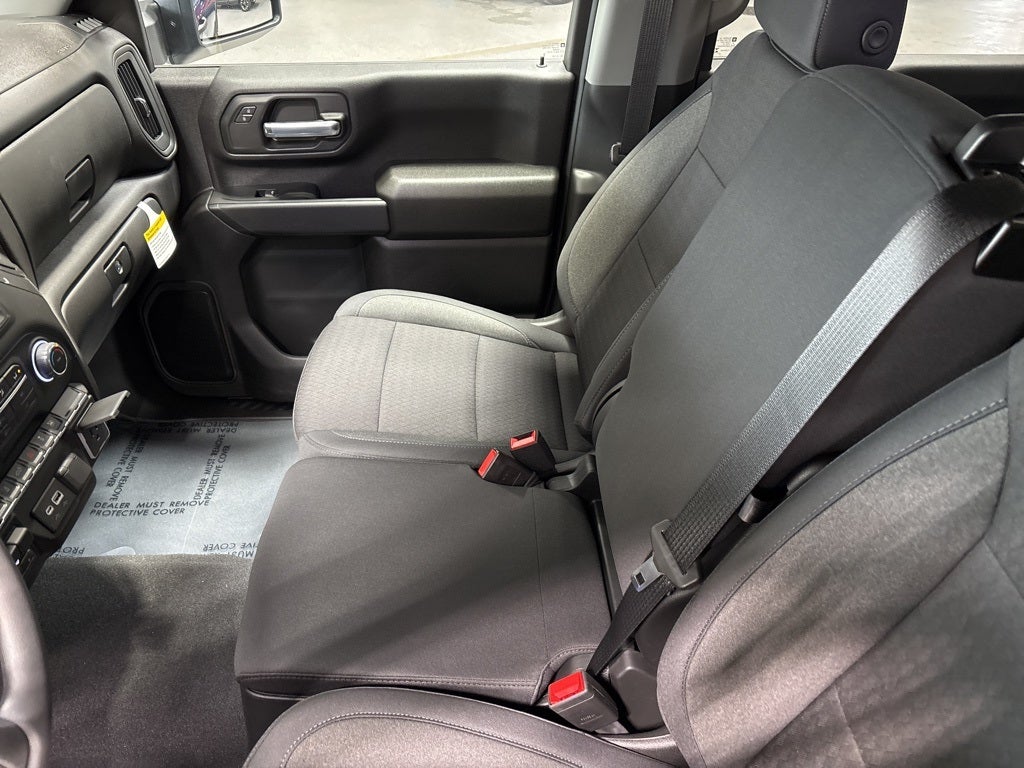 2026 Chevrolet Silverado 2500HD Custom