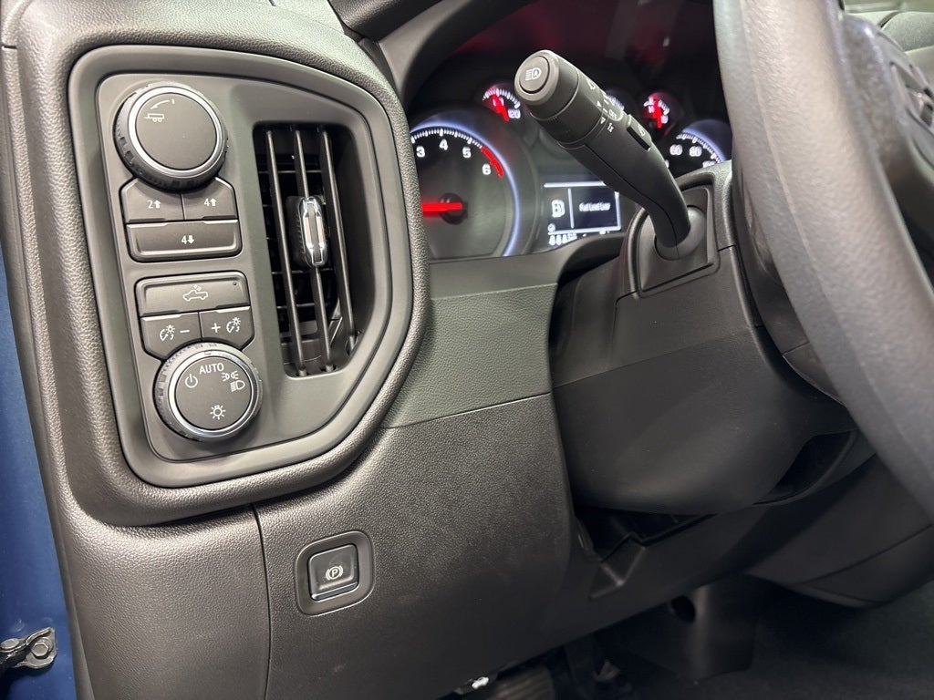 2026 Chevrolet Silverado 2500HD Custom