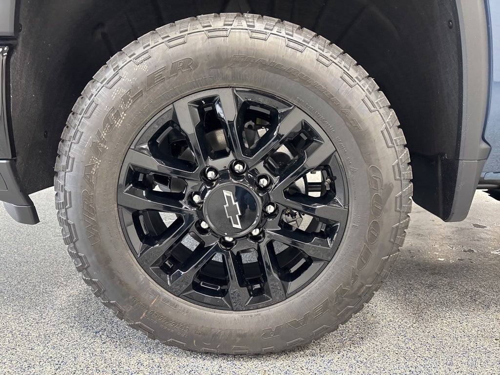 2026 Chevrolet Silverado 2500HD Custom