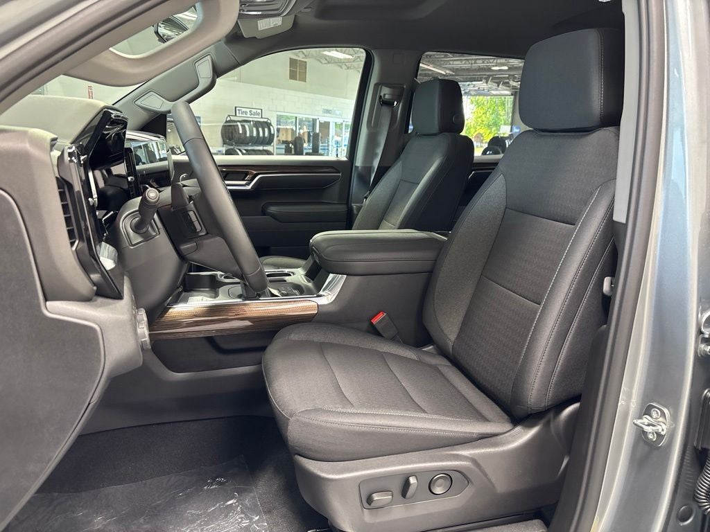 2026 Chevrolet Silverado 1500 RST - Photo 9