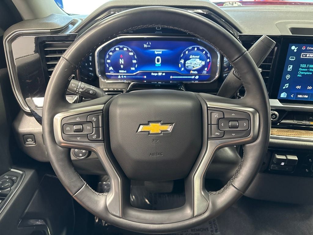 2023 Chevrolet Silverado 1500 LT LT1