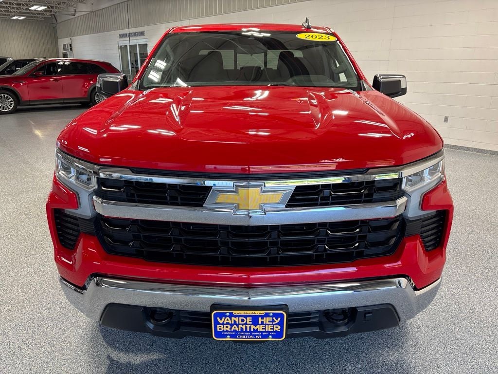 2023 Chevrolet Silverado 1500 LT LT1