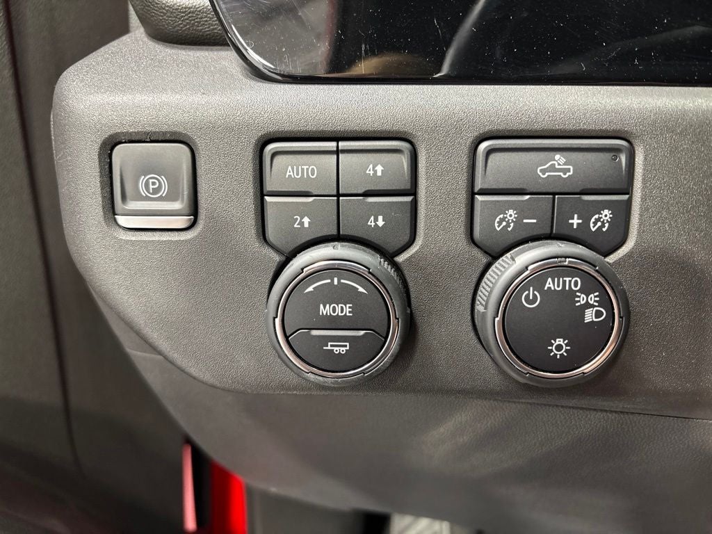 2023 Chevrolet Silverado 1500 LT LT1