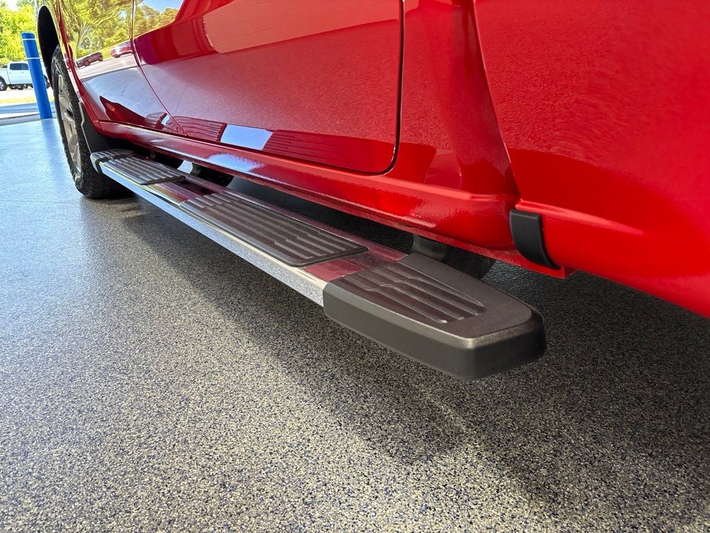 2023 Chevrolet Silverado 1500 LT LT1