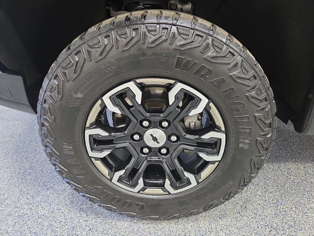 2023 Chevrolet Silverado 1500 ZR2