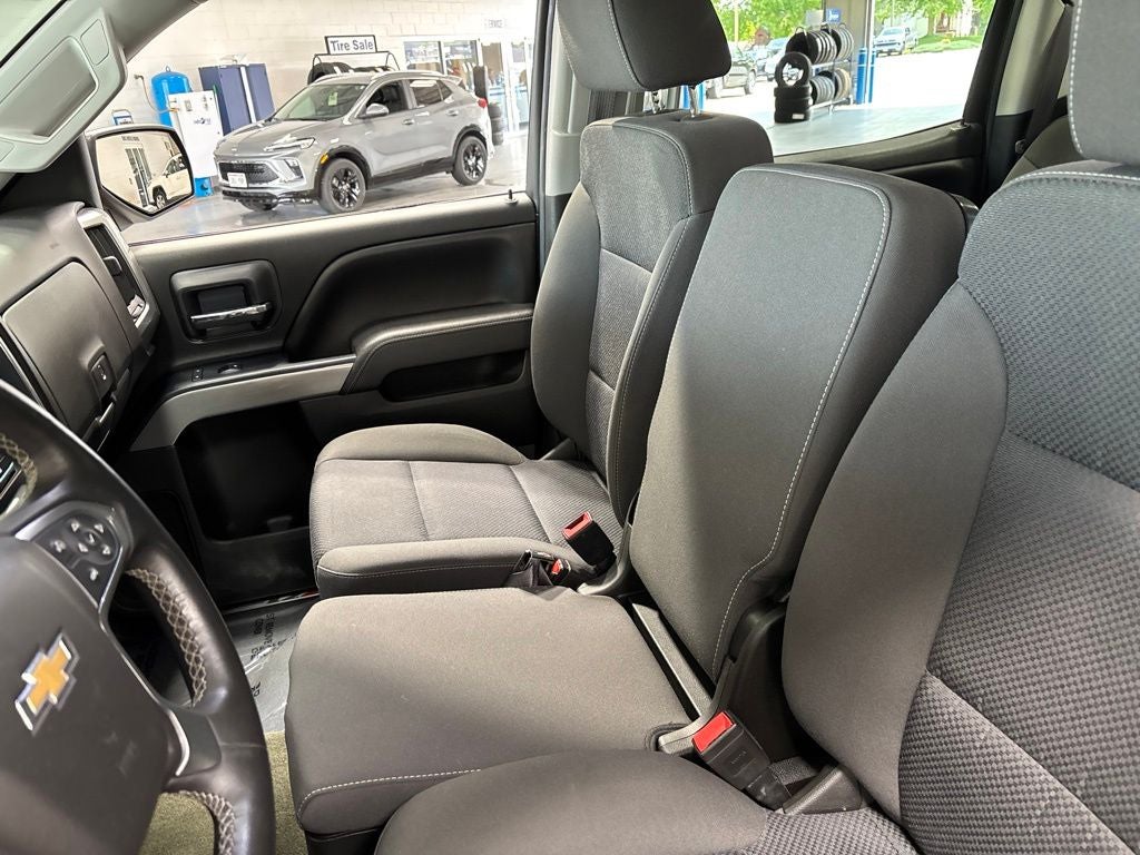 2017 Chevrolet Silverado 1500 LT LT2