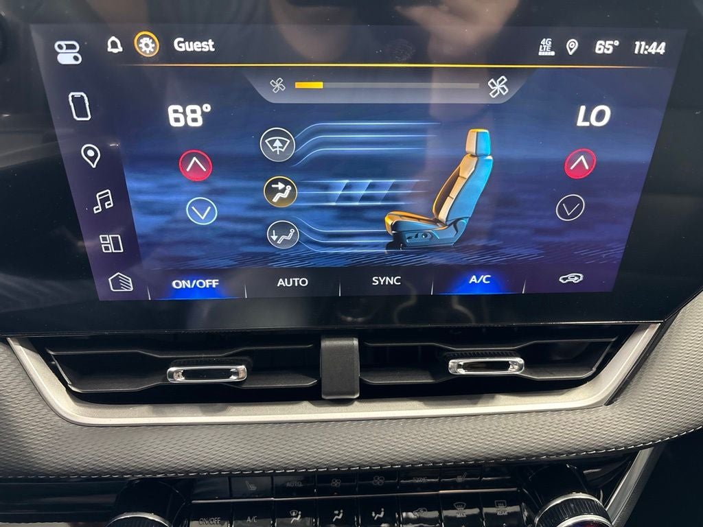 2026 Chevrolet Equinox LT - Photo 25