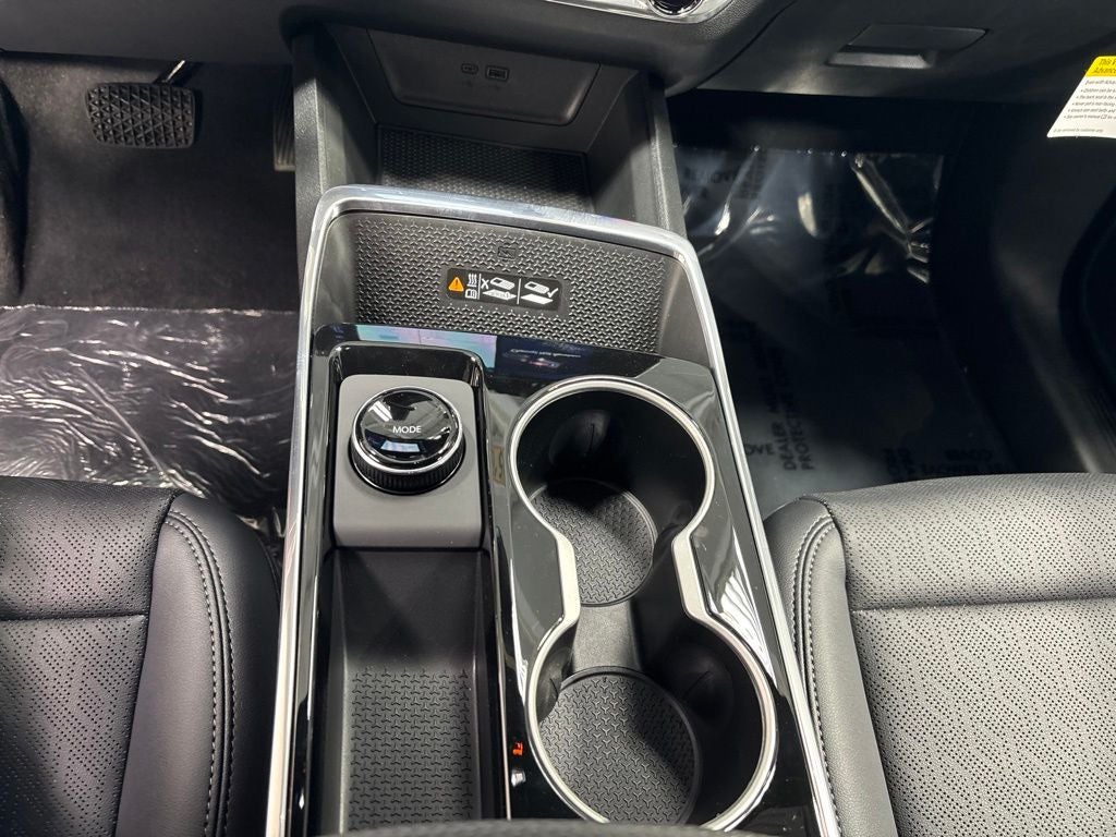 2027 Chevrolet Equinox LT - Photo 38