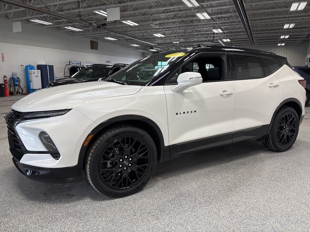 2023 Chevrolet Blazer RS