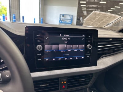 2025 Volkswagen Jetta 1.5T SE