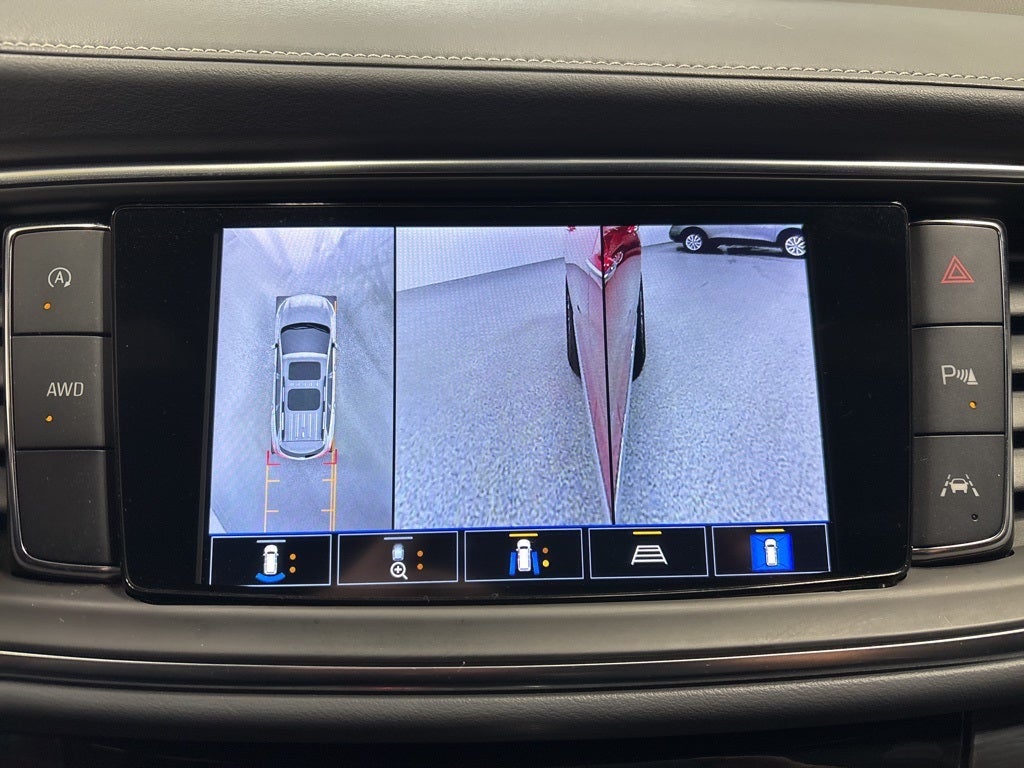 2024 Buick Enclave Essence