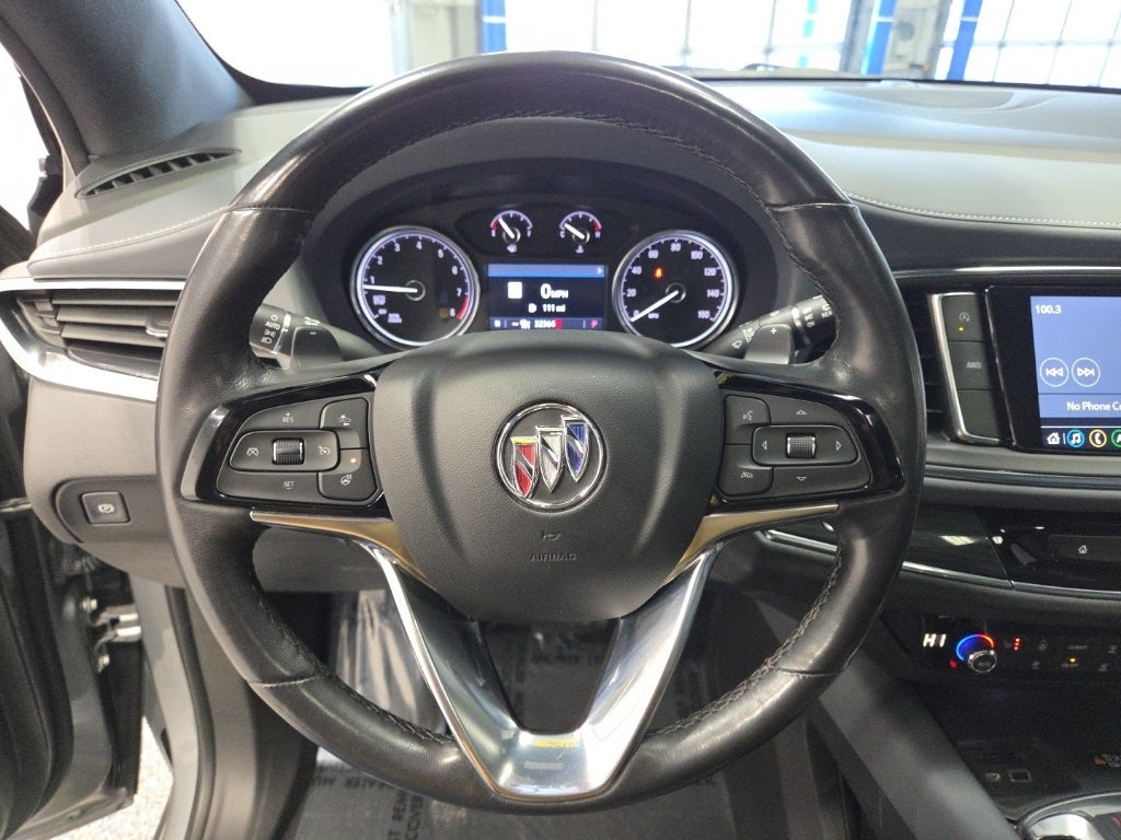 2023 Buick Enclave Essence