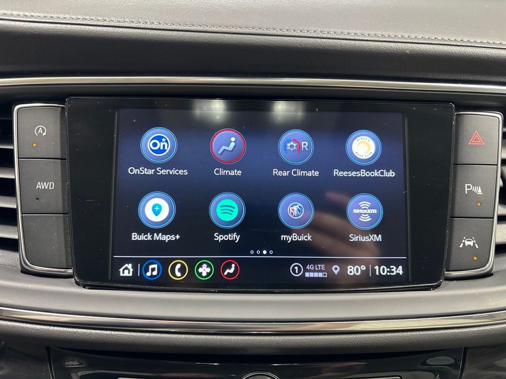 2023 Buick Enclave Essence