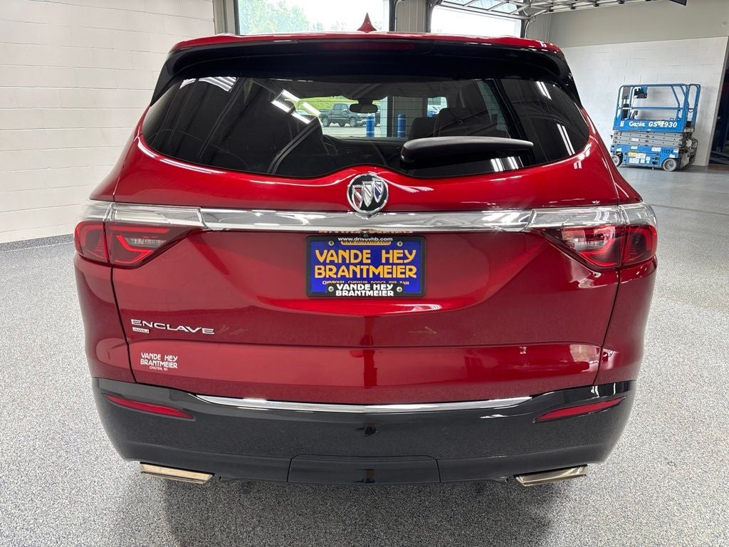 2023 Buick Enclave Essence
