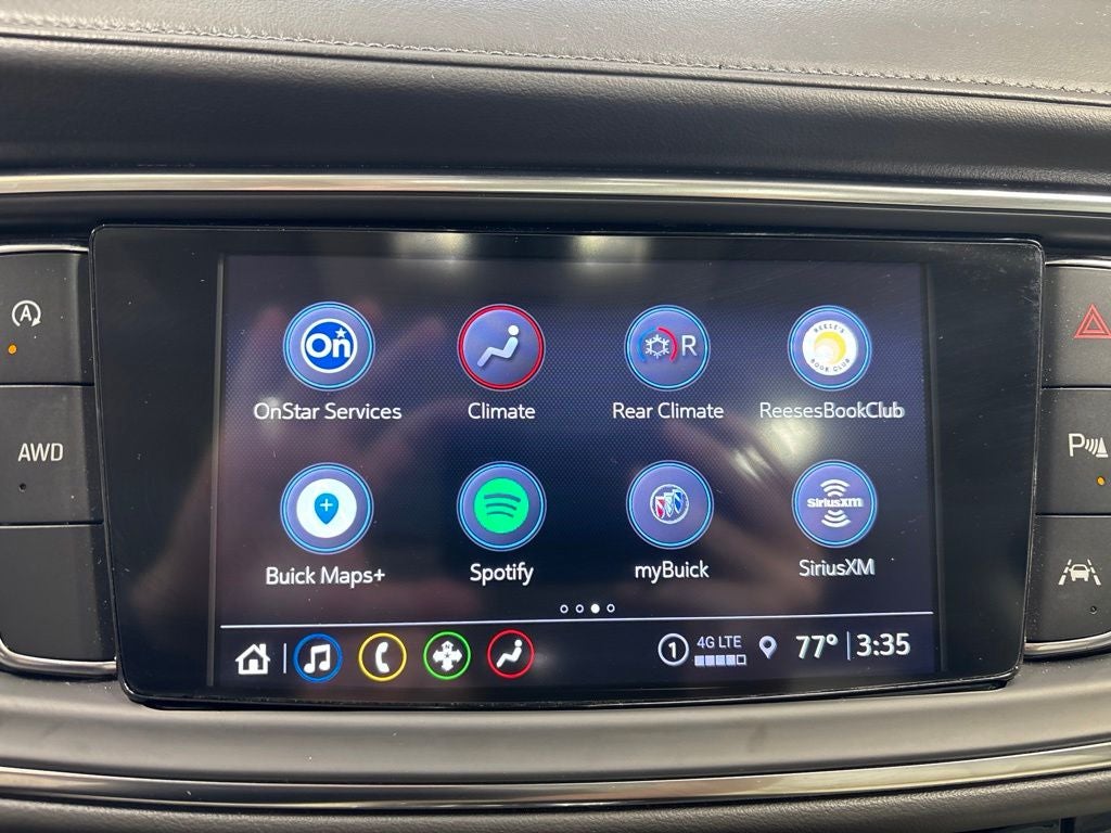 2023 Buick Enclave Essence