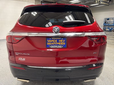2024 Buick Enclave Essence