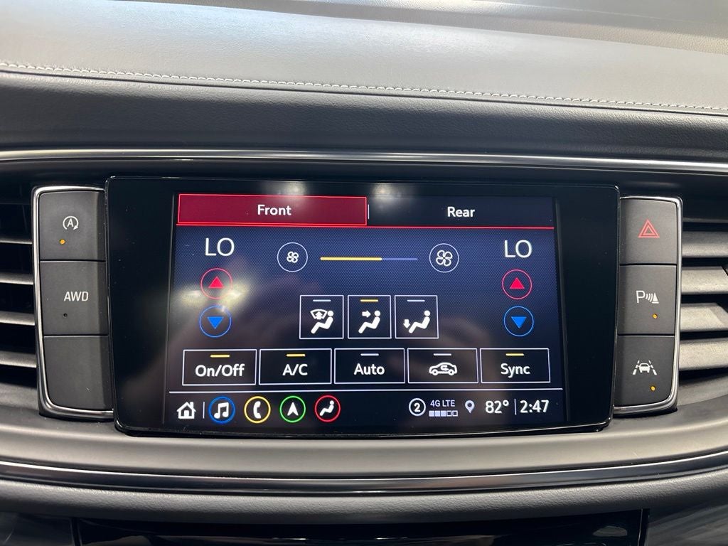 2023 Buick Enclave Essence
