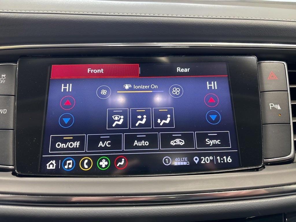 2020 Buick Enclave Essence