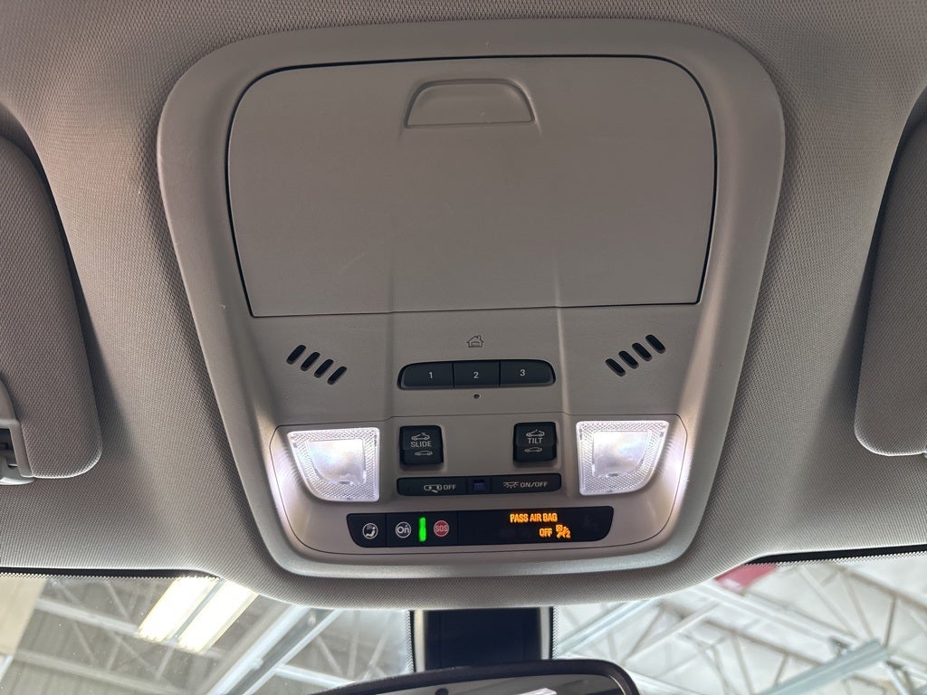 2020 Buick Enclave Essence