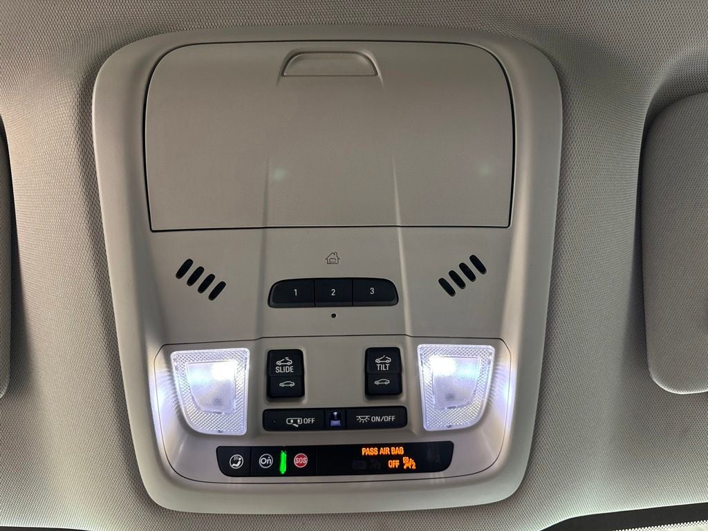 2021 Buick Enclave Essence