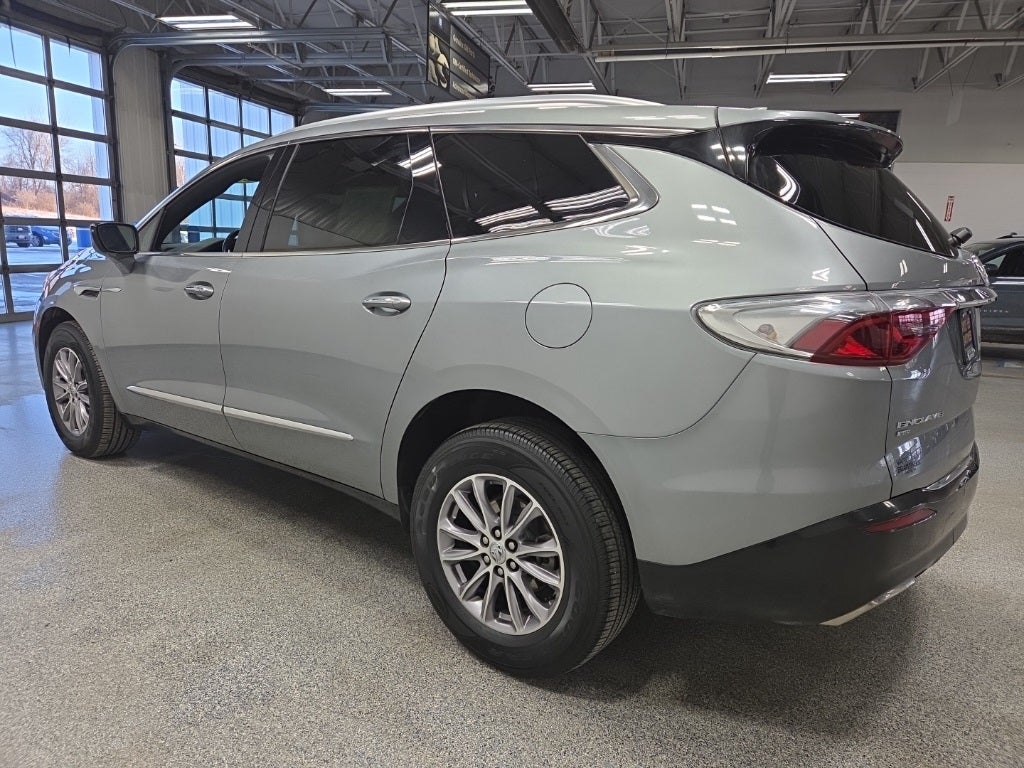 2023 Buick Enclave Essence
