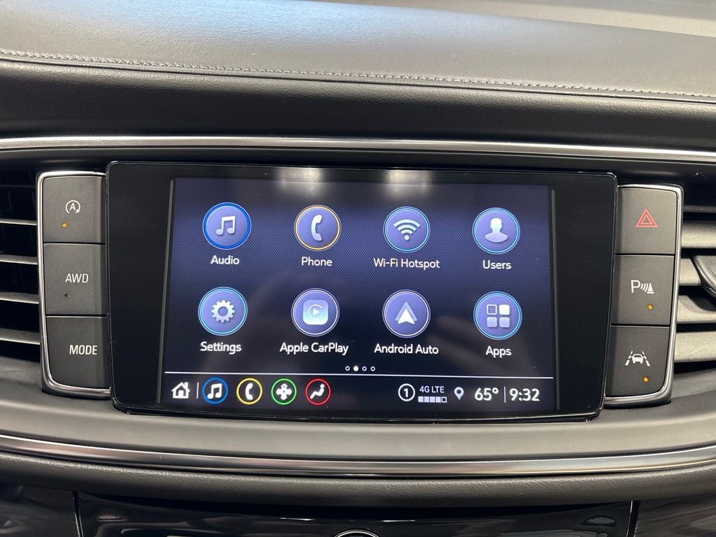 2023 Buick Enclave Essence