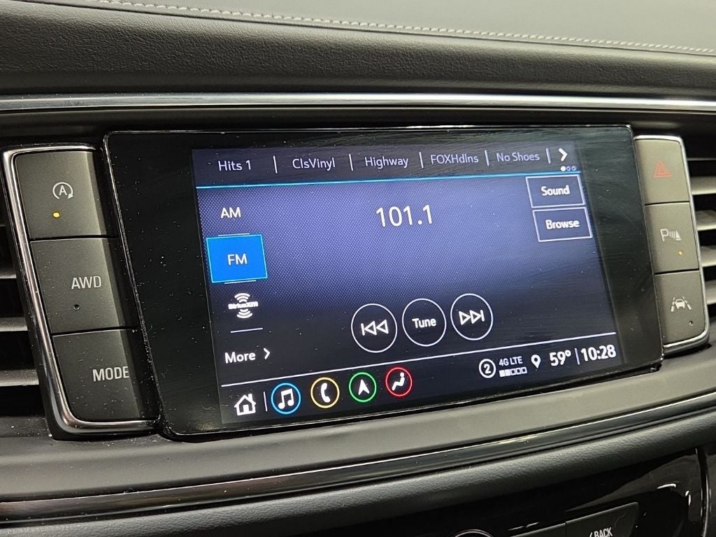 2023 Buick Enclave Essence