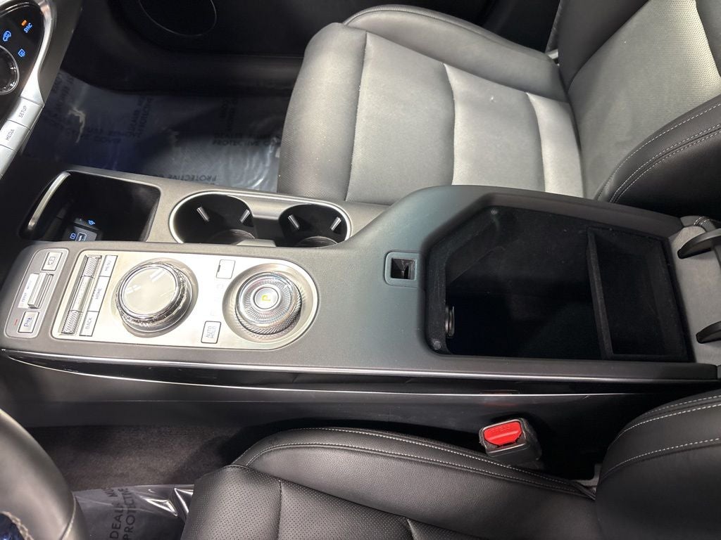 2025 Genesis GV70 2.5T