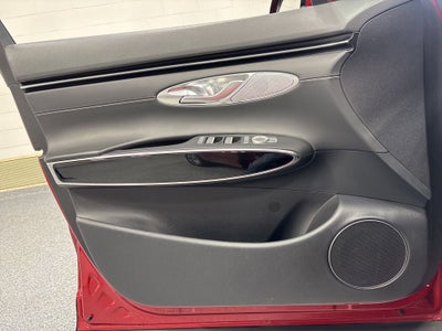 2025 Genesis GV70 2.5T