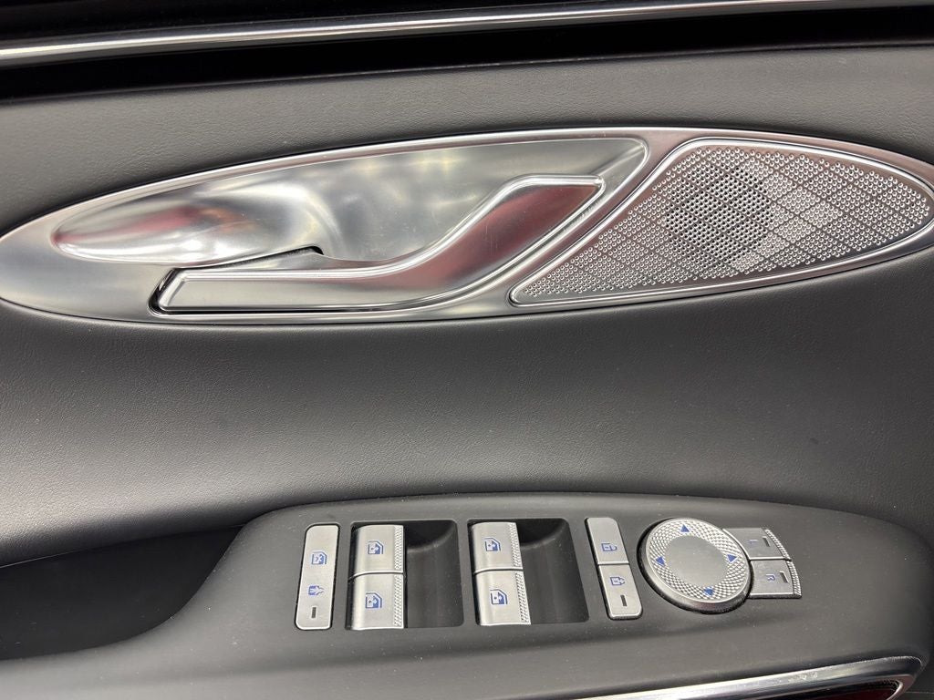 2025 Genesis GV70 2.5T