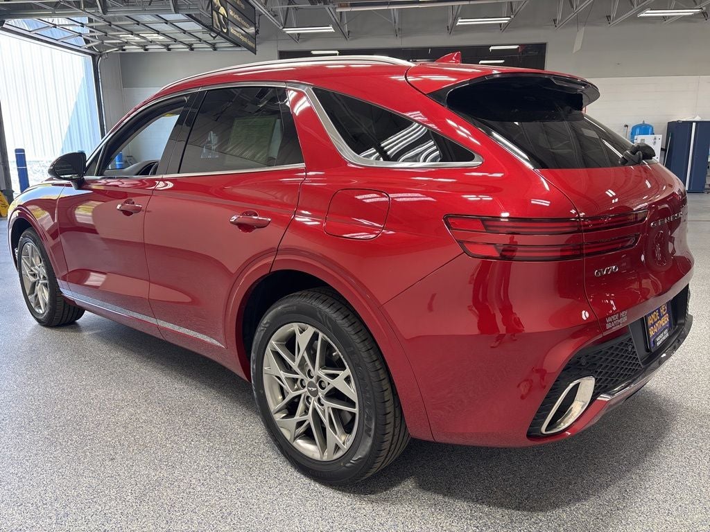 2025 Genesis GV70 2.5T