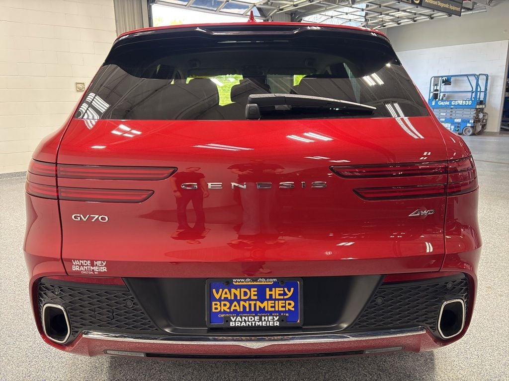 2025 Genesis GV70 2.5T