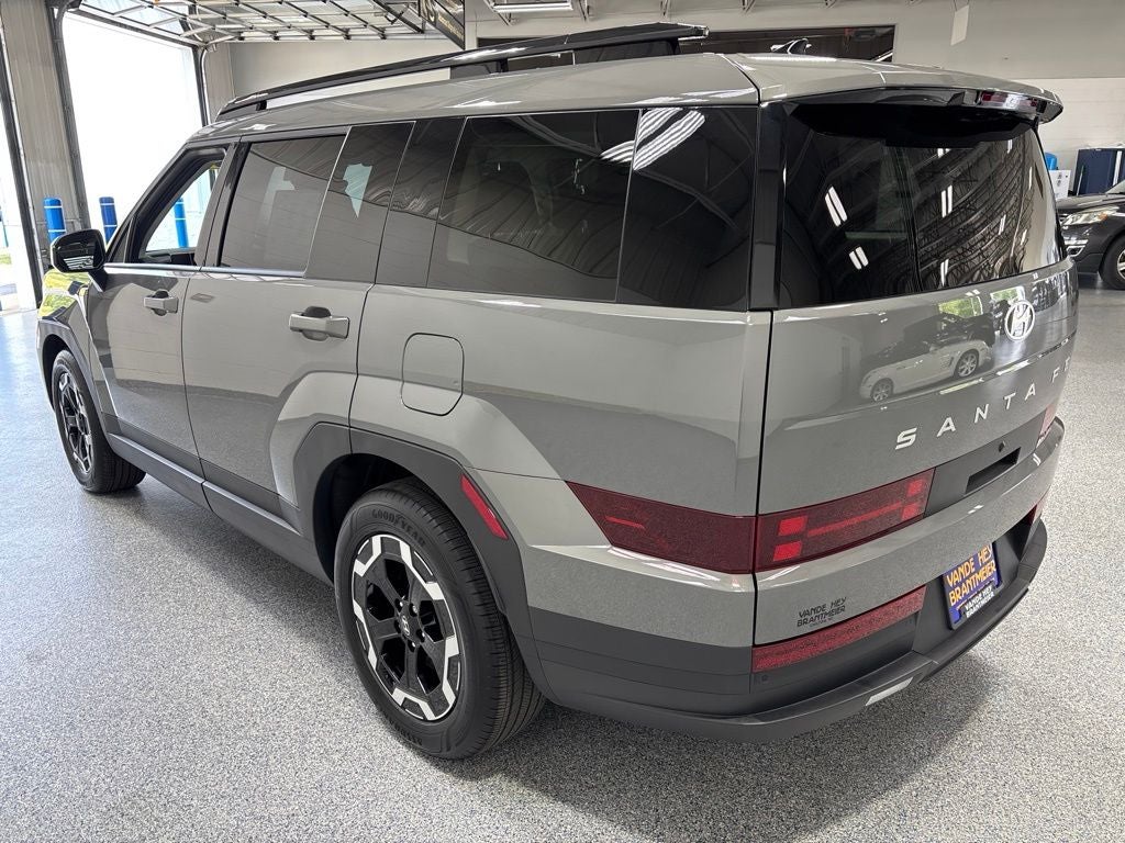 2025 Hyundai Santa Fe SEL