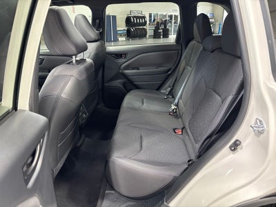 2025 Subaru Forester Premium