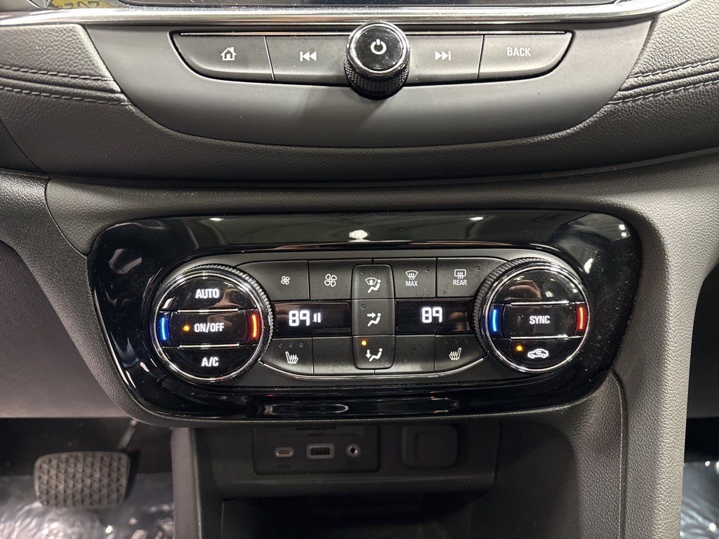 2023 Buick Encore GX Essence